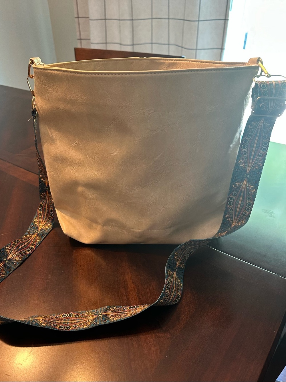 Cream Crossbody with Patterned Strap - Picture 2 of 4